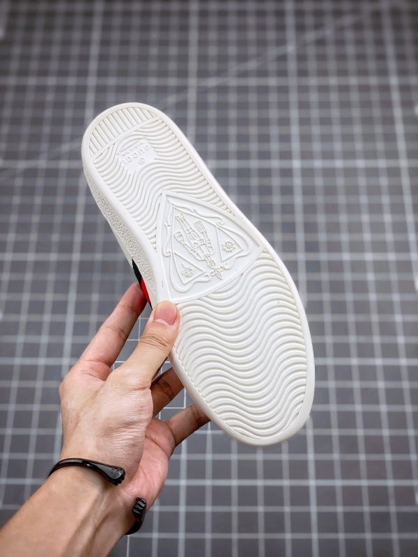 Replica Gucci White Sneakers Full Set w/ Original Packaging - Image 8