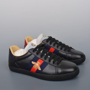 Replica Gucci White Sneakers Exclusive Core Anti-Counterfeiting